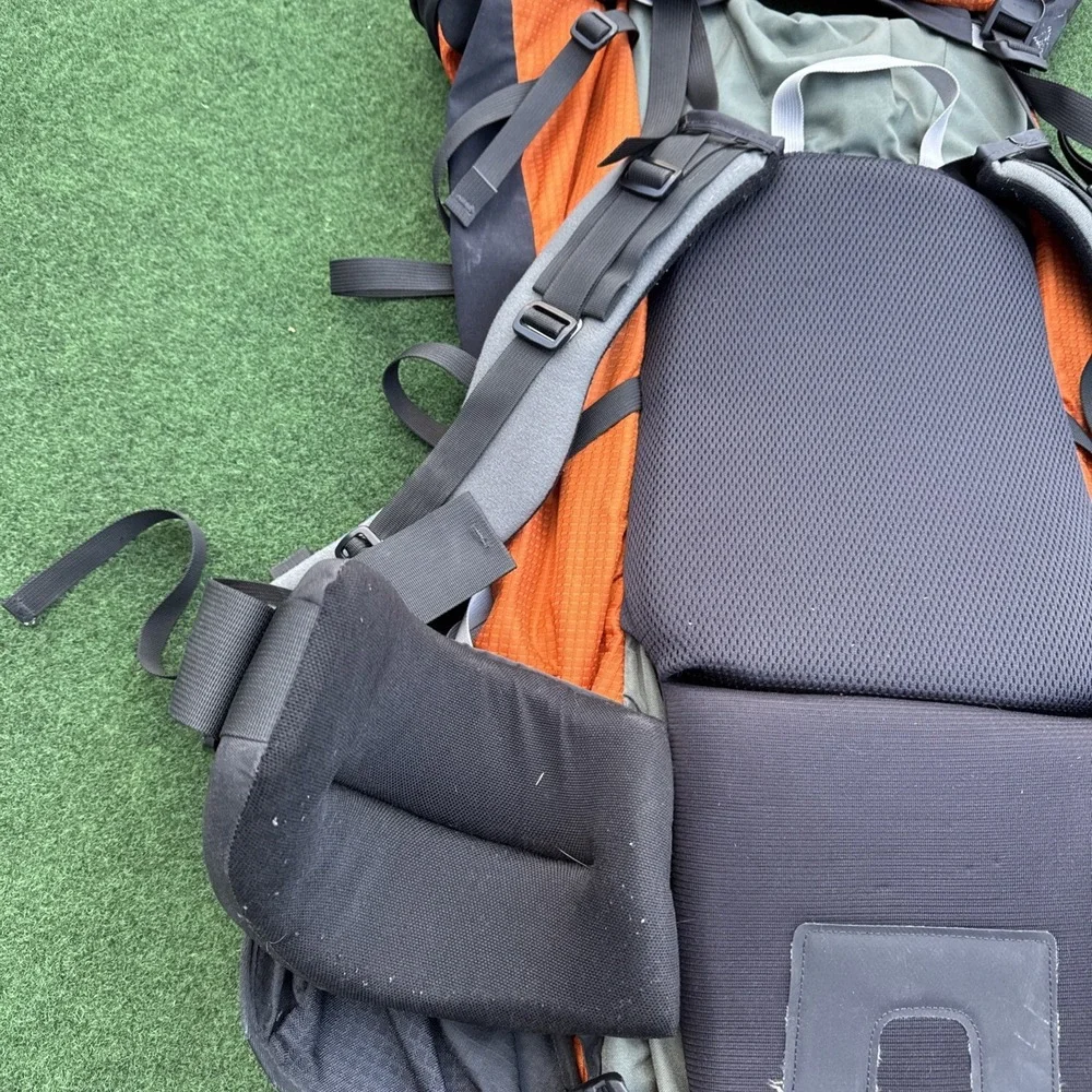 Dana Design Terraplane LTW Hiking Camping Backpack Gear Pack Medium WOW NICE!